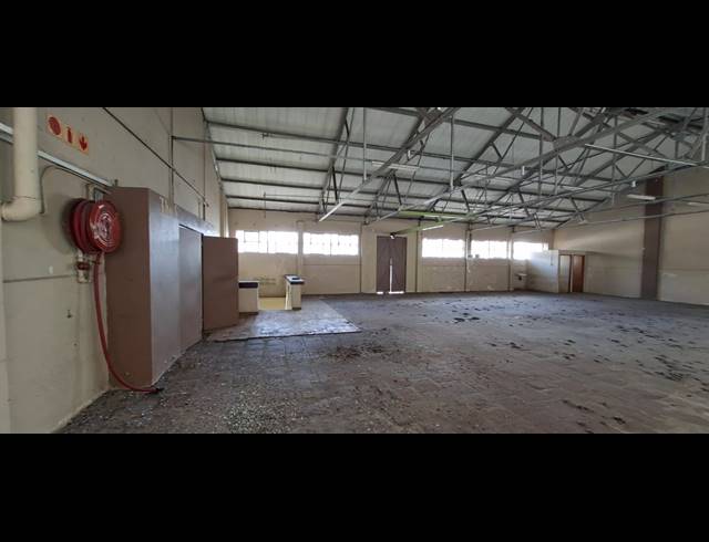 850M² WAREHOUSE TO LET IN MORNINGSIDE